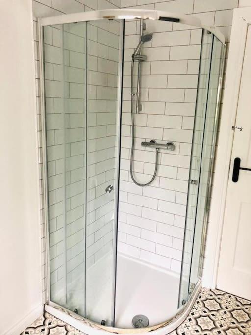 Cosy House, Lisburn Road Villa Белфаст Екстериор снимка